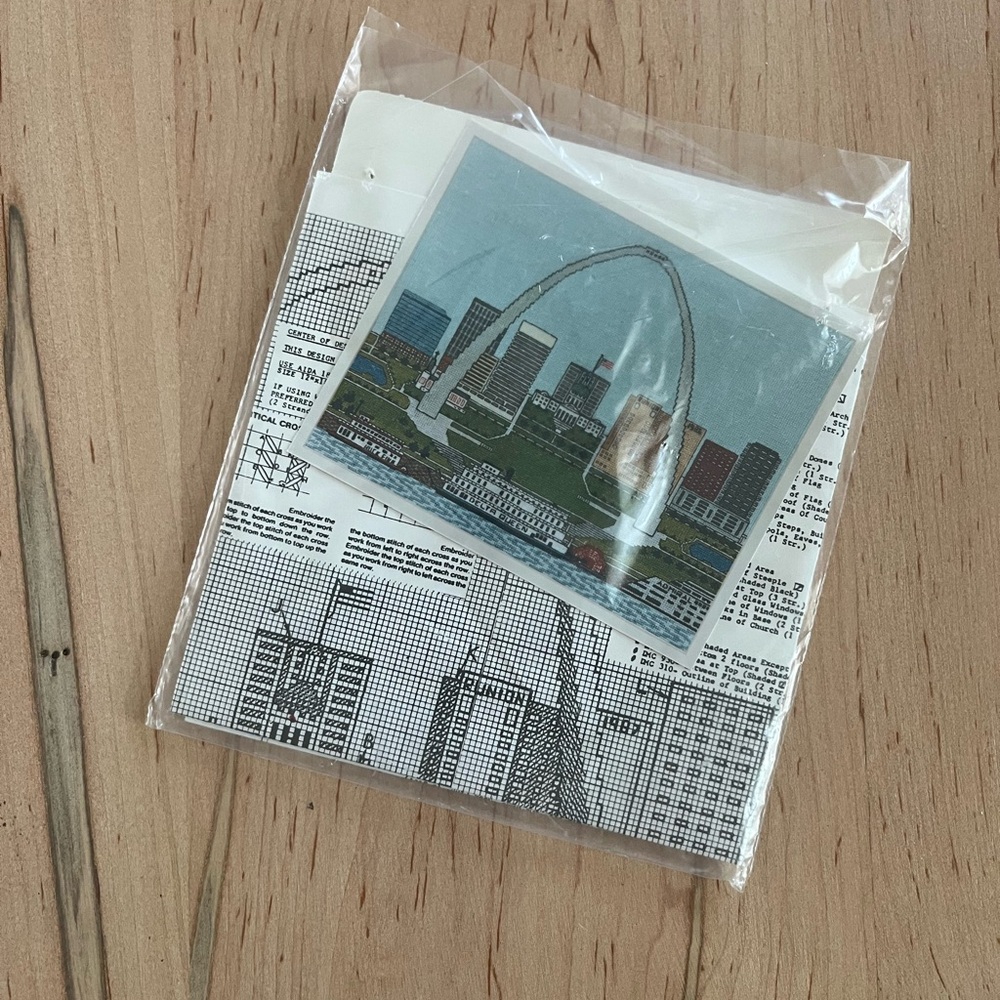 St. Louis Arch Cross Stitch Pattern